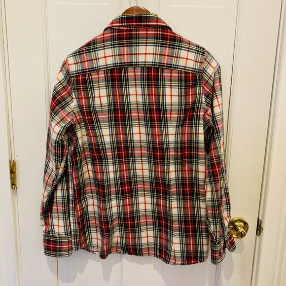 L.L Bean Women's Heavy Flannel Shirt Size M 100% Organic Cotton Long Sleeve - Picture 10 of 16
